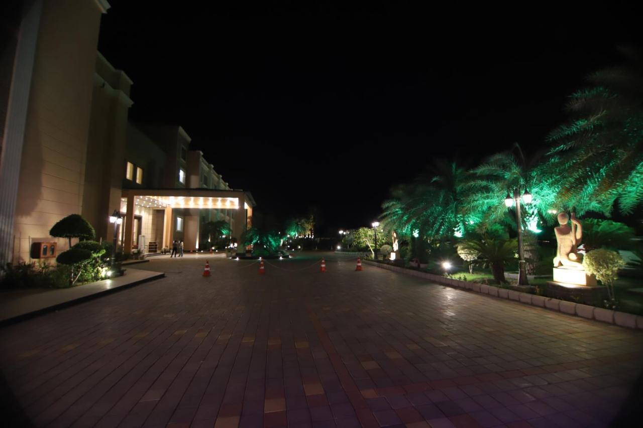 Shree Jee Vilas Sonipat Exterior foto